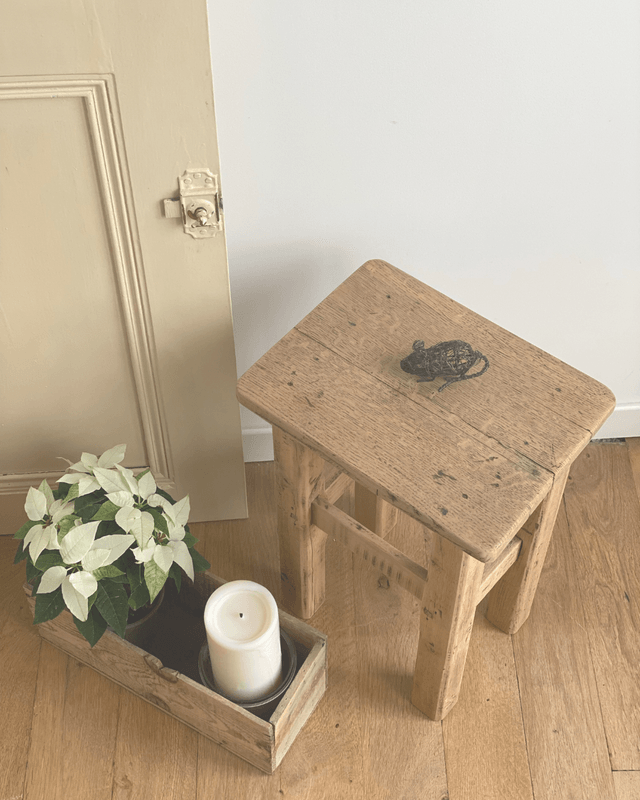 Tabouret épuré