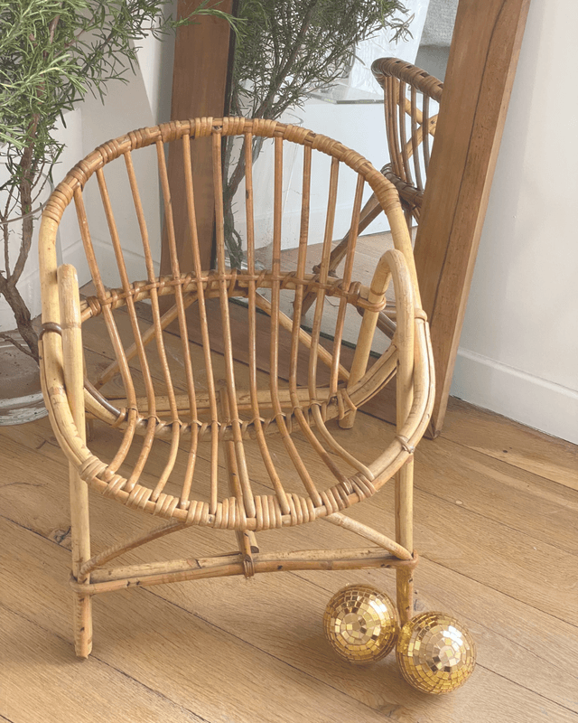 Fauteuil d'enfant en rotin