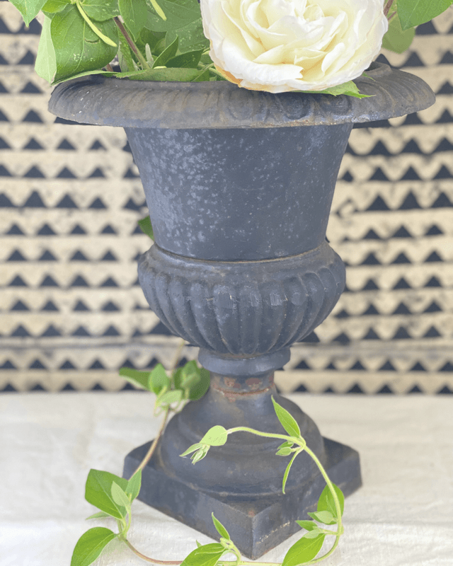Vase Médicis en fonte
