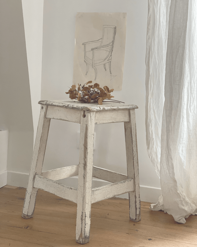 Tabouret patiné