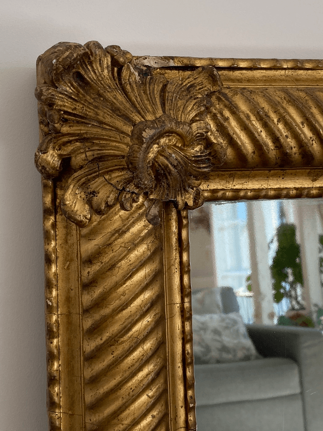 Miroir ancien doré