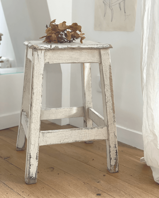 Tabouret patiné