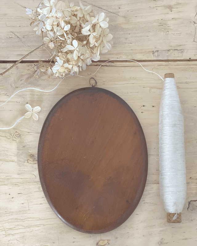 Petit miroir ovale