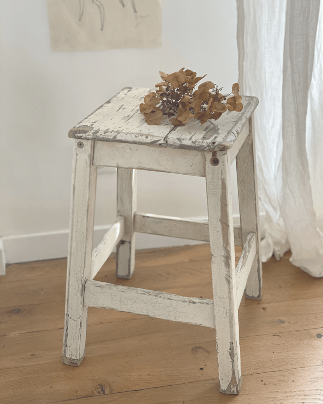 Tabouret patiné