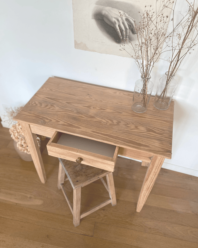Table Console