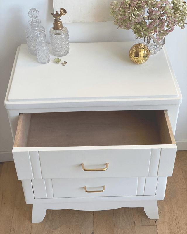 Commode vintage