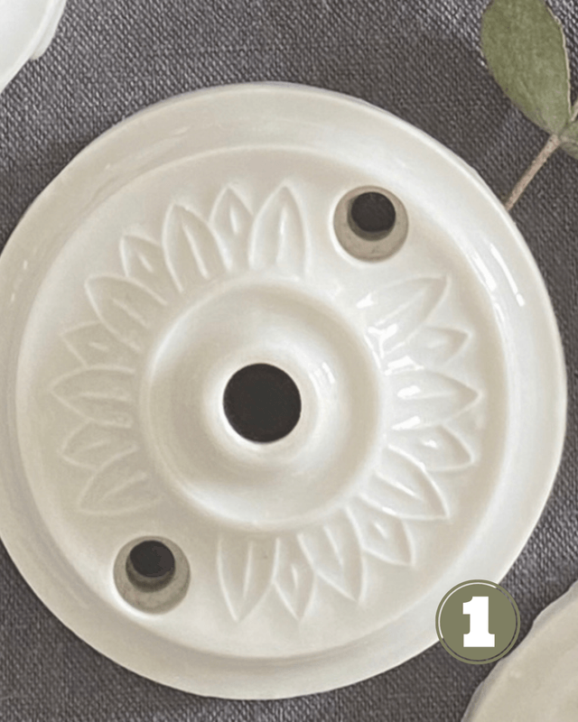 Rosace en porcelaine