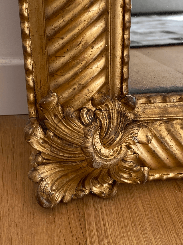 Miroir ancien doré