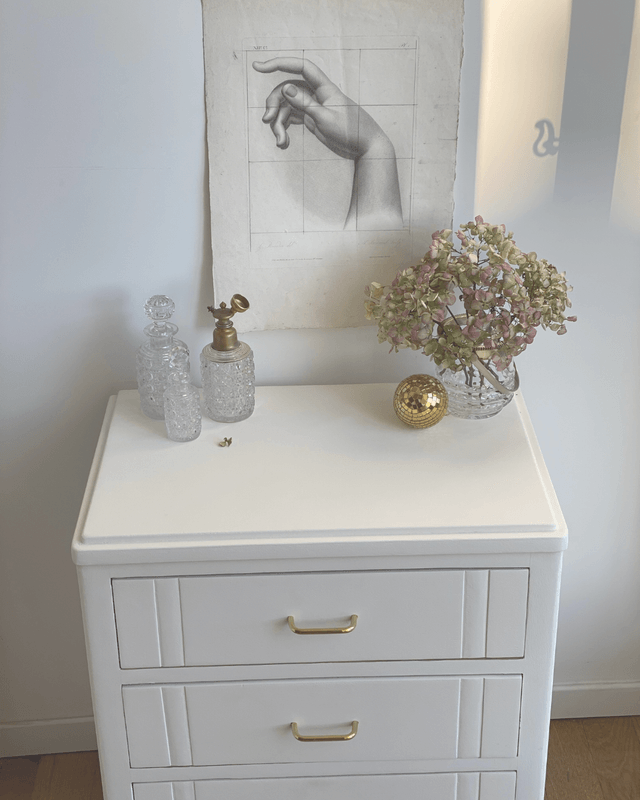 Commode vintage