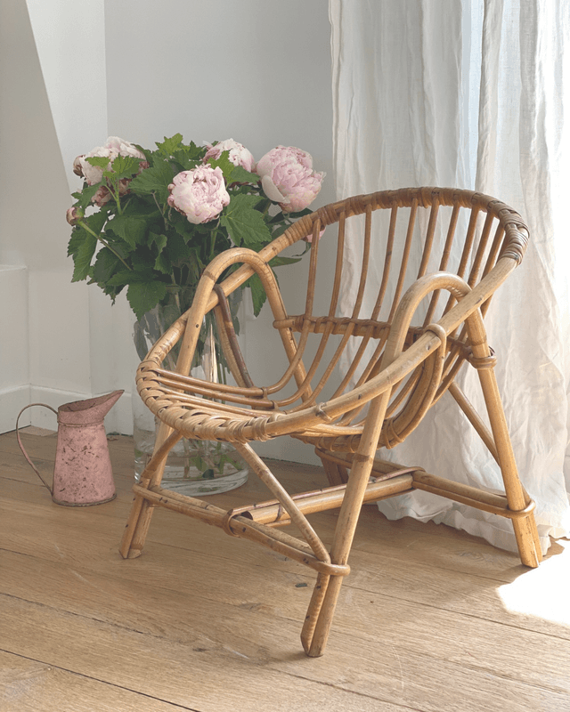 Fauteuil d&#039;enfant en rotin