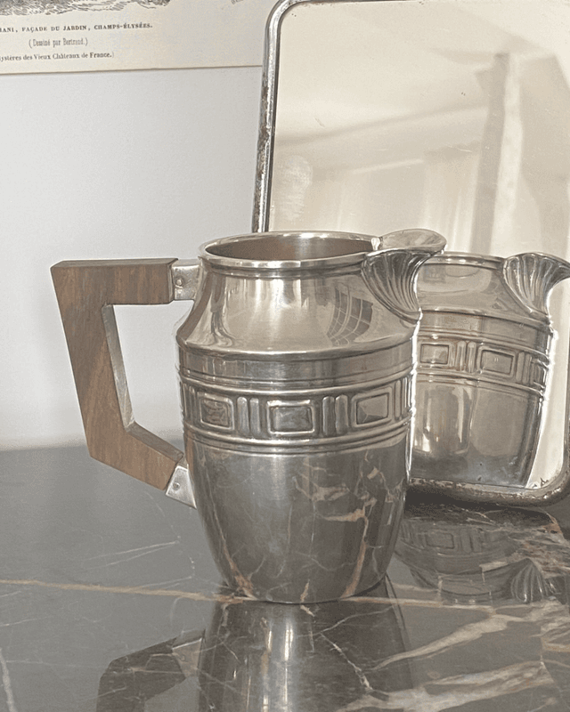 Petit Pot en métal argenté